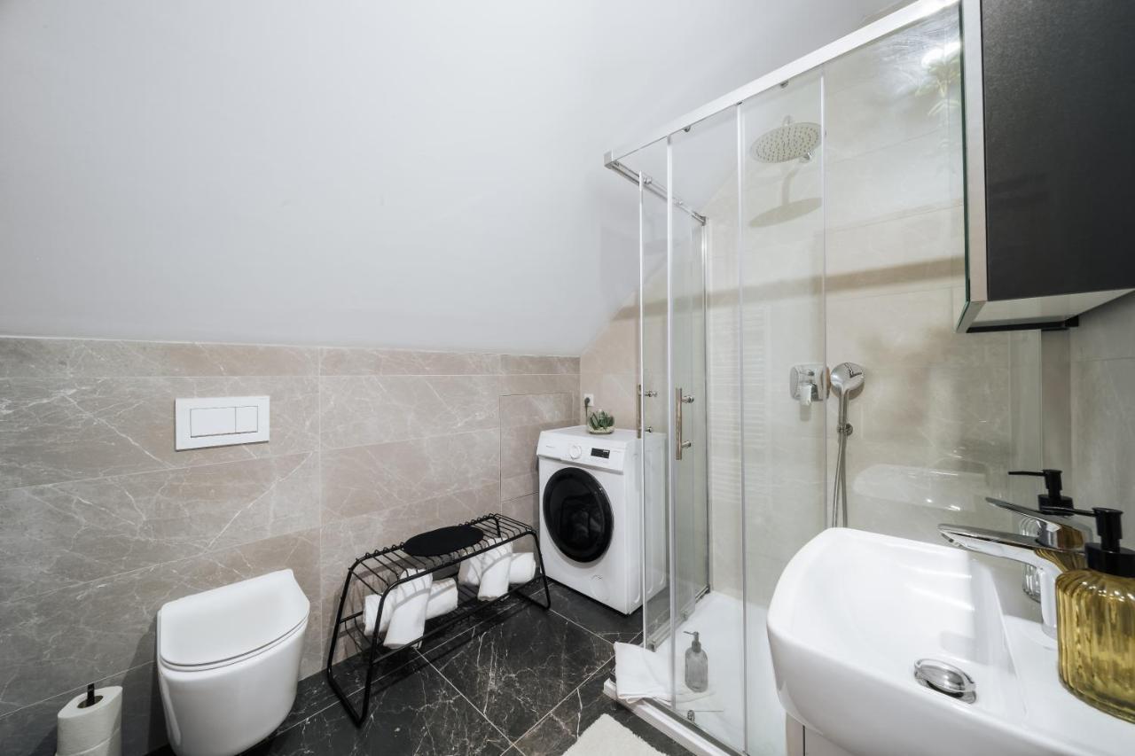 Cozy Mountain Attic Apartment In High Tatras 벨카 롬니차 외부 사진